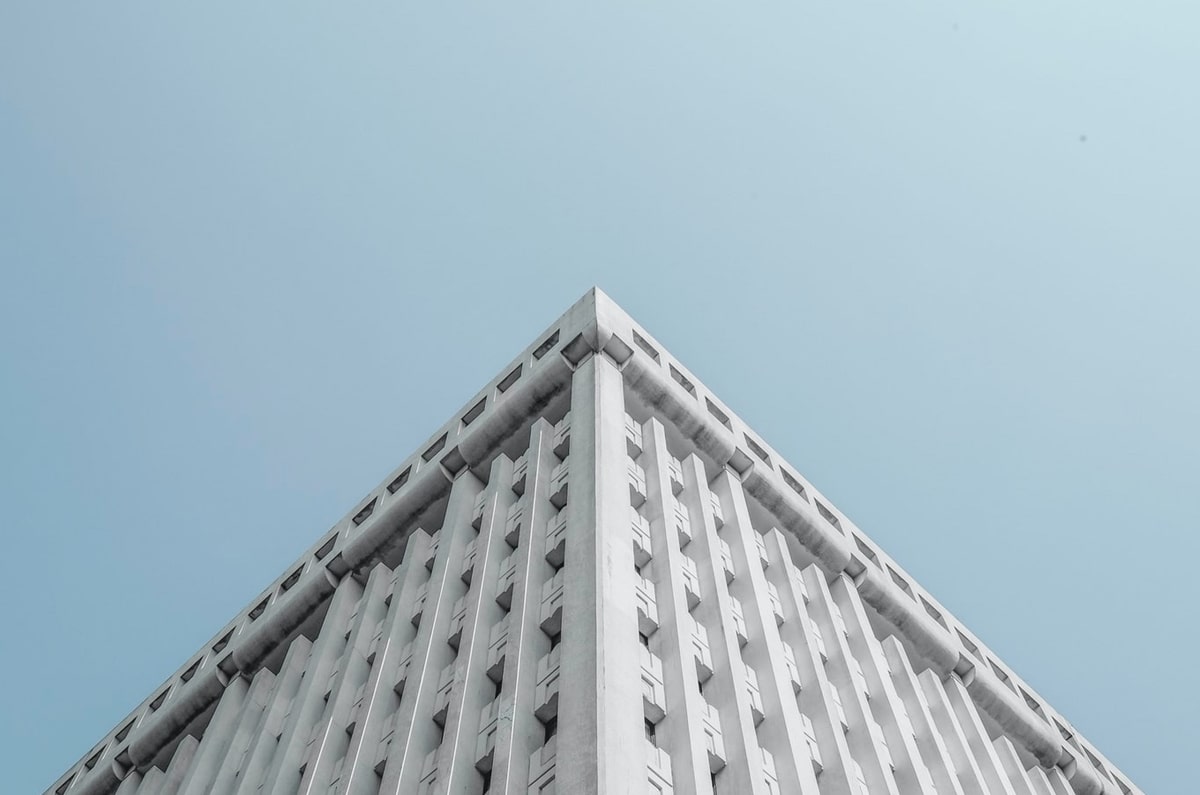 新赛季五大联赛五大没想到：曼联力压利物浦、巴黎失榜首